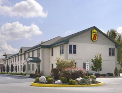 Super 8 By Wyndham Harrisburg Hershey West Dış mekan fotoğraf